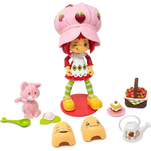 Classic Strawberry Shortcake Action Figure [with Custard]