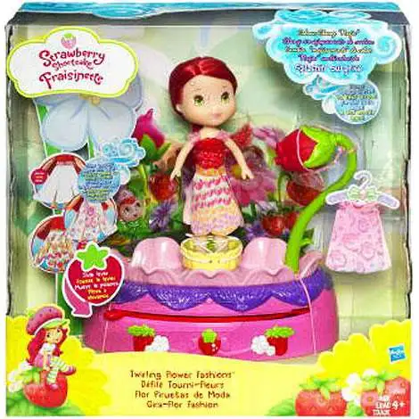 Strawberry Shortcake Twirling Flower Fashions Playset
