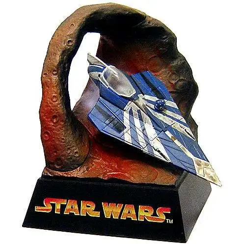 Star Wars Japanese Dioramas Plo Koon's Jedi Starfighter PVC Figure