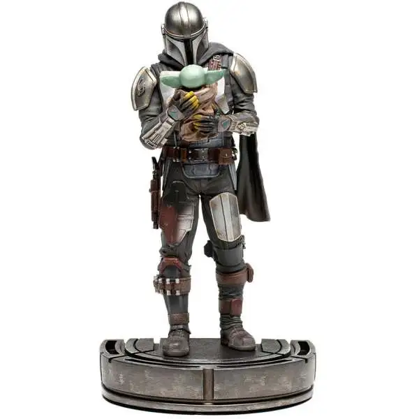 Star Wars The Mandalorian & Grogu Statue
