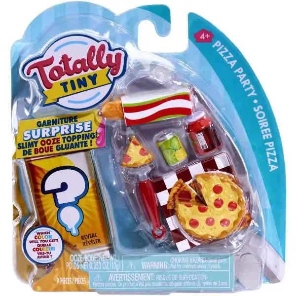 Totally Tiny Fun Pizza Party Mini Food Play Set [Surprise Slimy Ooze Topping!]
