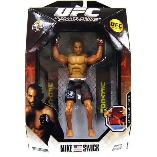  Deluxe UFC Figure #6 Georges St-Pierre : Sports & Outdoors