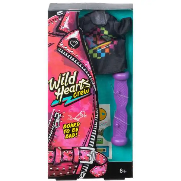 Wild Hearts Crew Board To Be Bad! 4-Piece Accessory Set