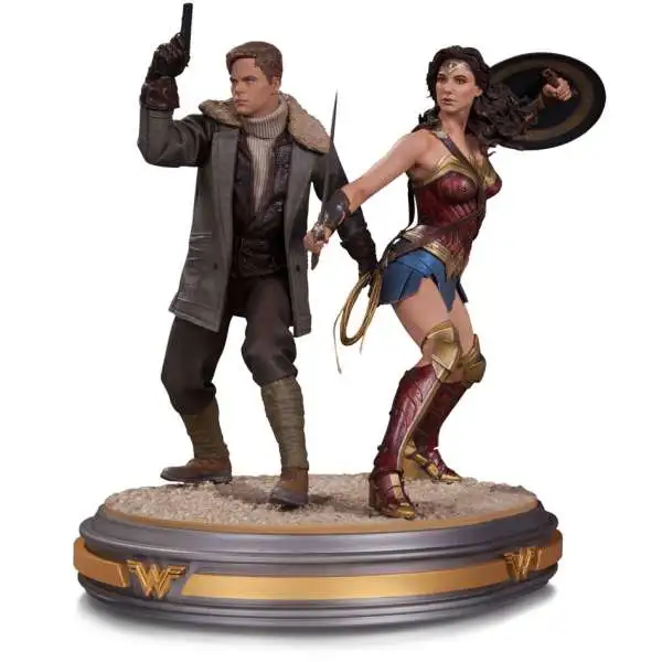 DC Wonder Woman & Steve Trevor 12-Inch Statue